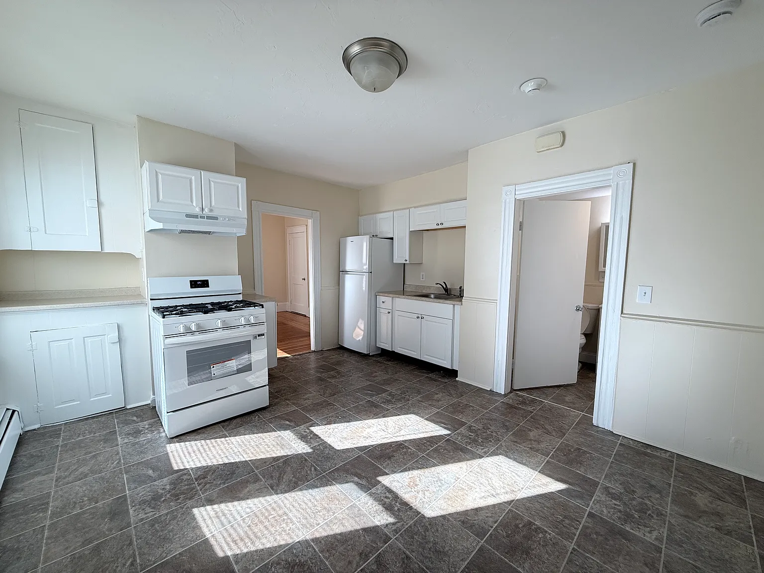 2 bed, $1,495 — Photo 1