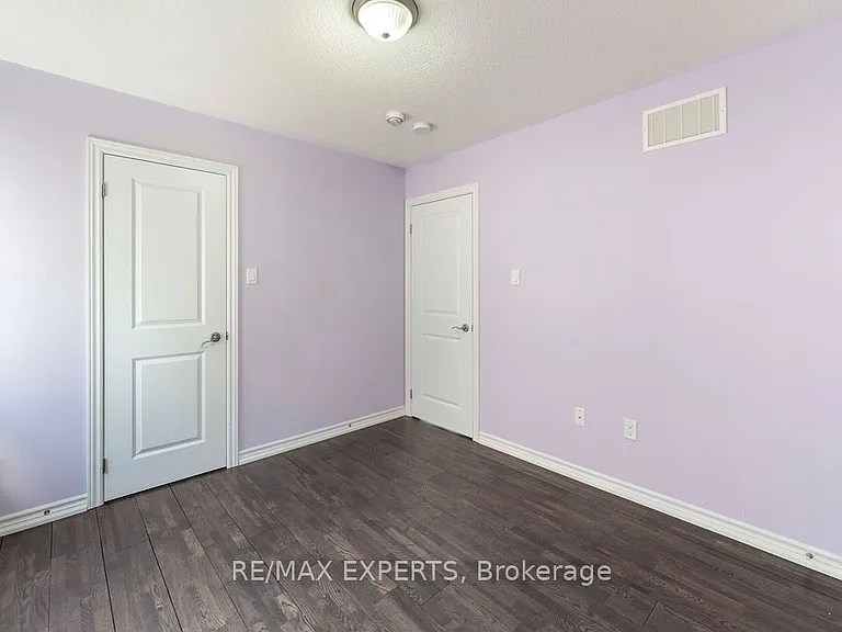 300 Remembrance Rd — Photo 24