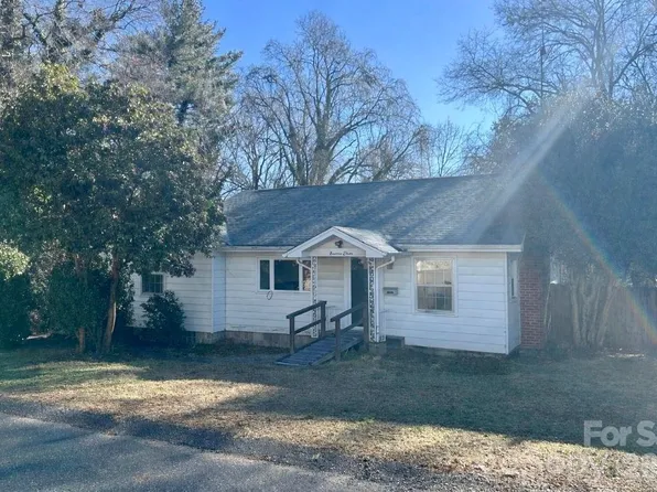 1911 White St, Gastonia, NC 28052
