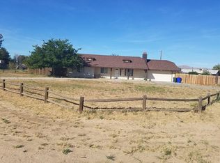 20748 Kachina Rd, Apple Valley, CA 92308