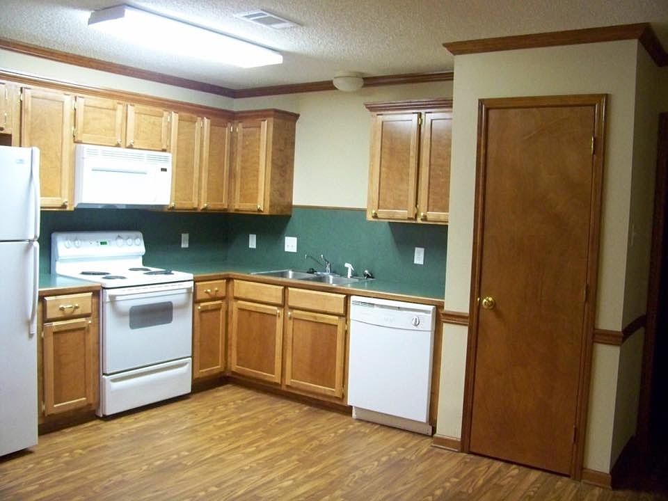2nd image of 7292 Esler Field Rd APT F