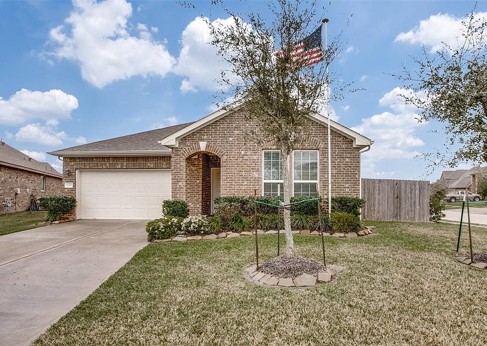 1st image of 3242 Lost Colony Ct