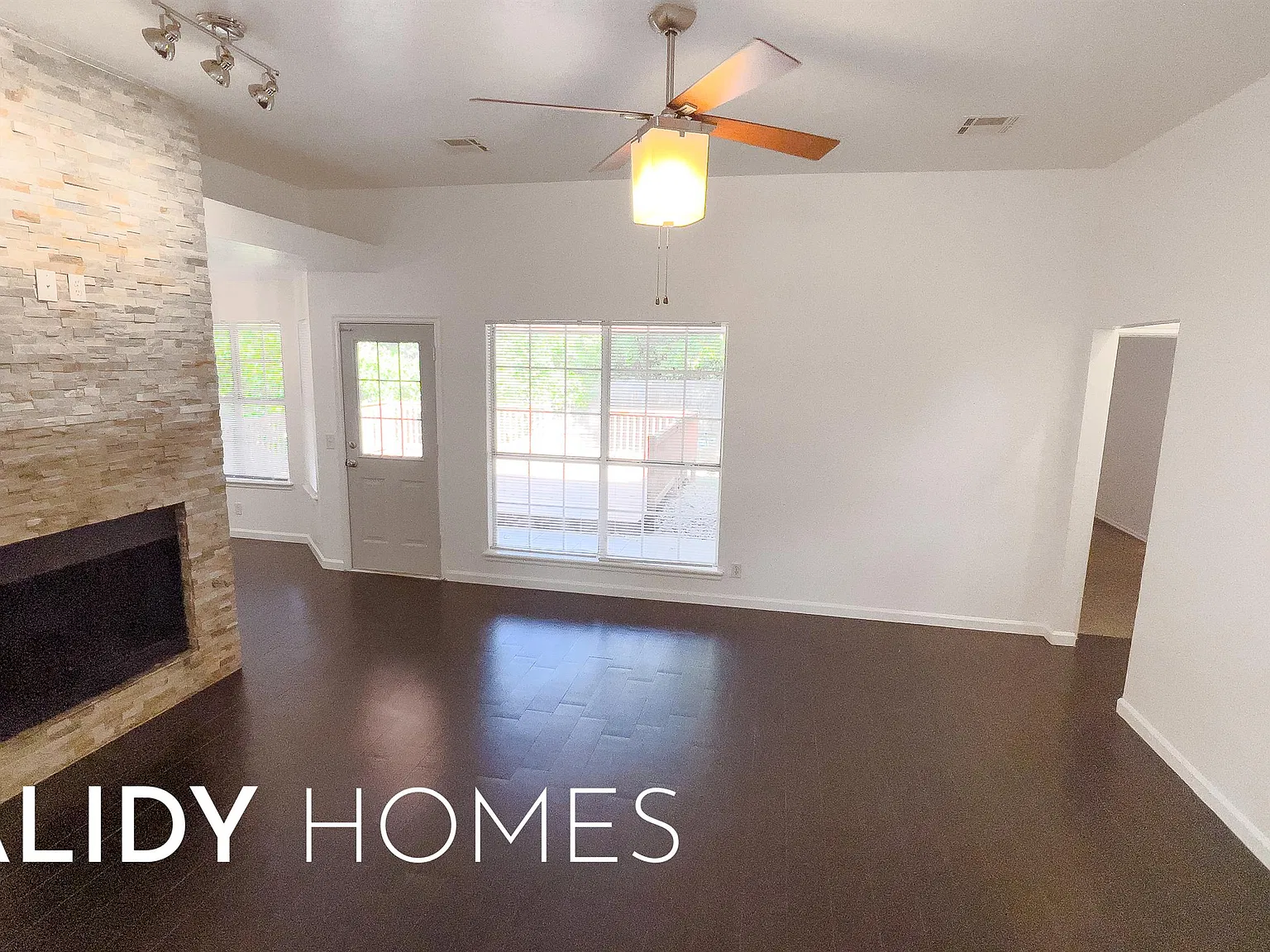 1113 Pruett Drive - 1 — Photo 3
