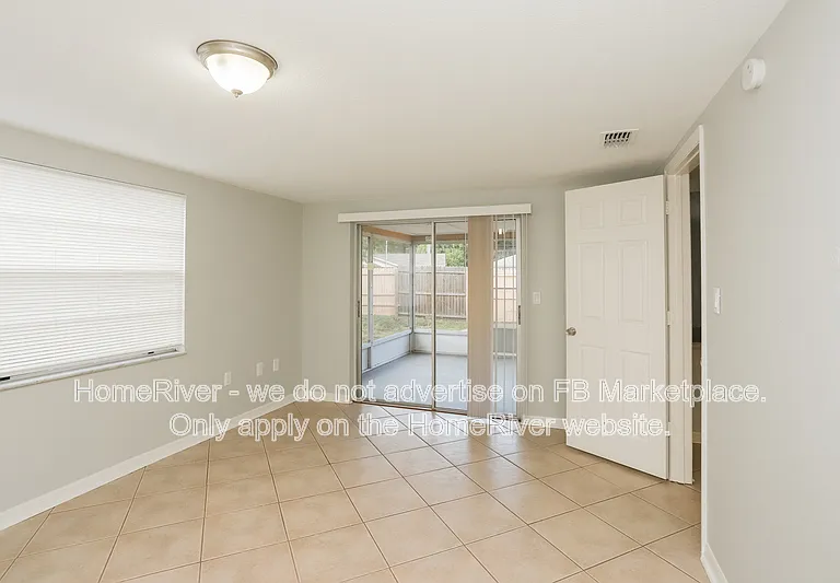 7832 Eugene Dr — Photo 4