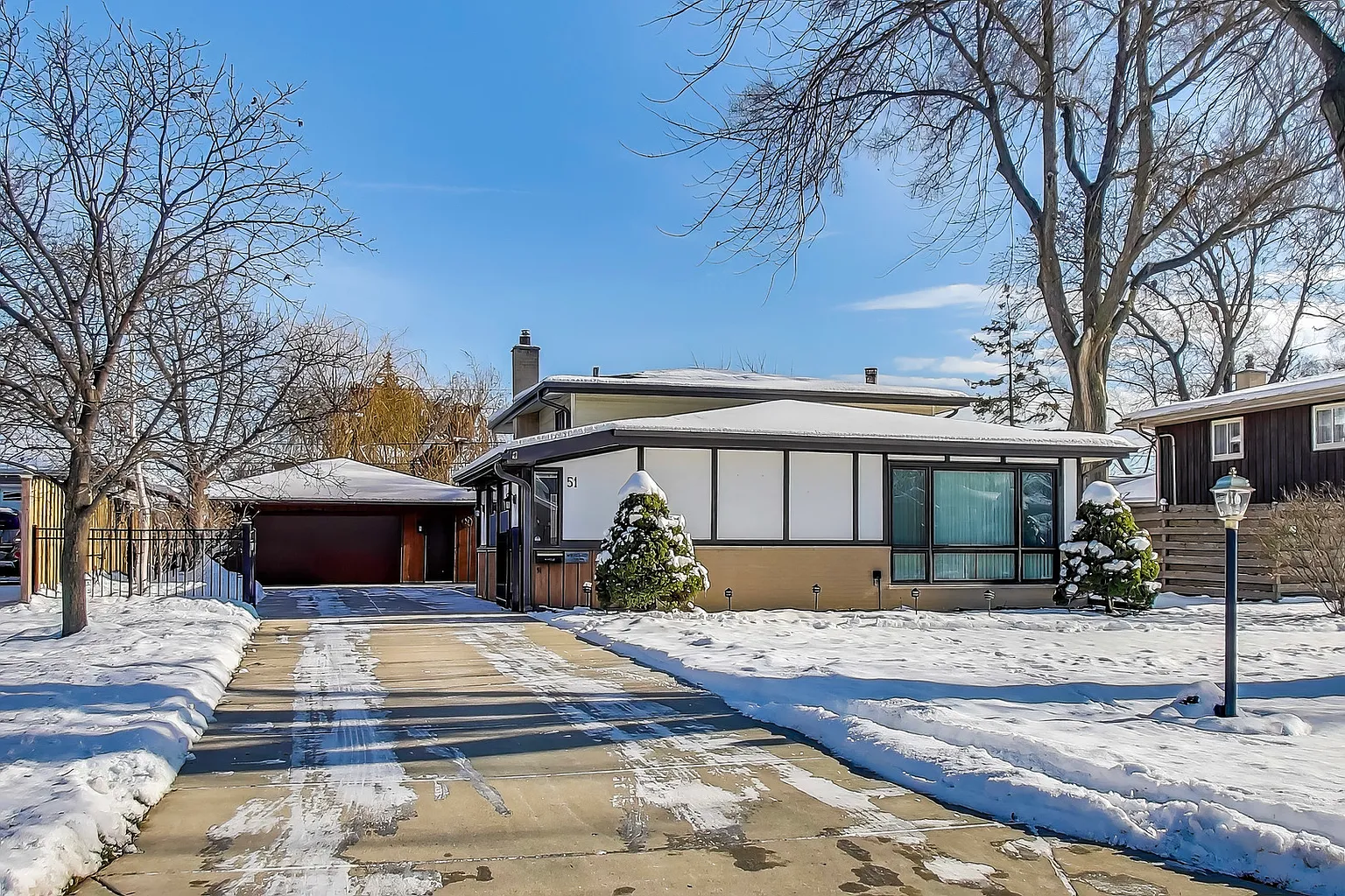51 James Ct photo 1