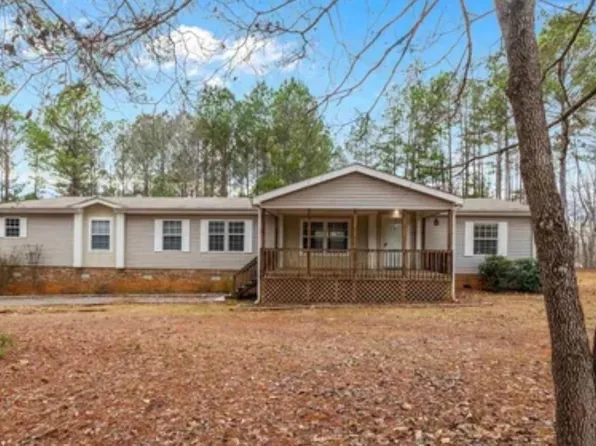 55 Largo Dr, Pell City, AL 35125