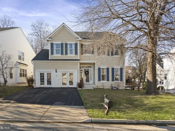 4972 Breeze Way, Dumfries, VA 22025