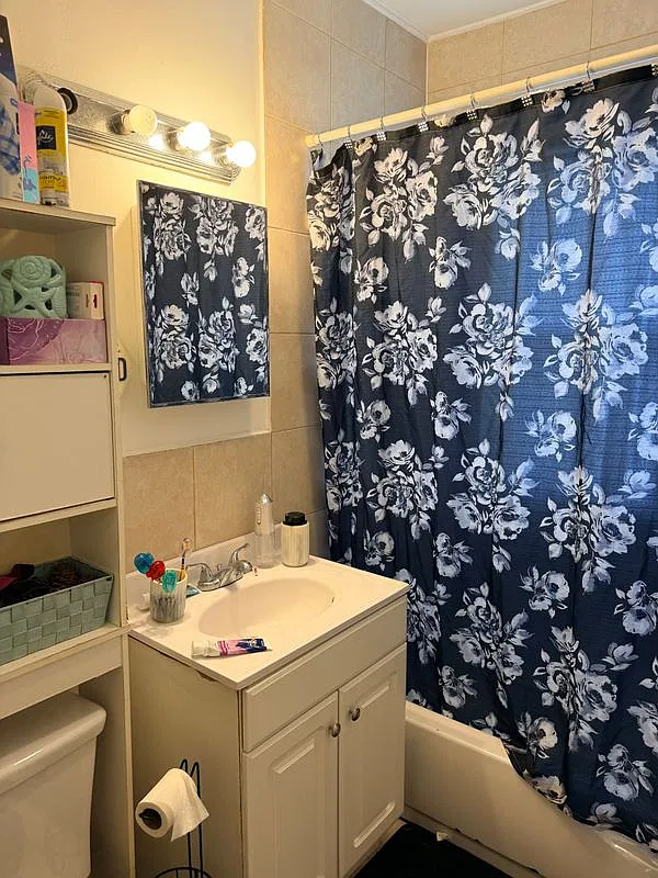 2 bed, 1.0 bath, 990 sqft, $1,400 — Photo 4