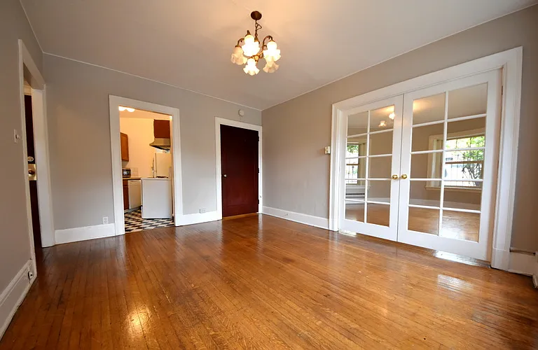 Sherwood Apartments — Photo 38