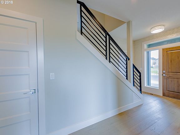 5th image of 12327 NE 109th Way