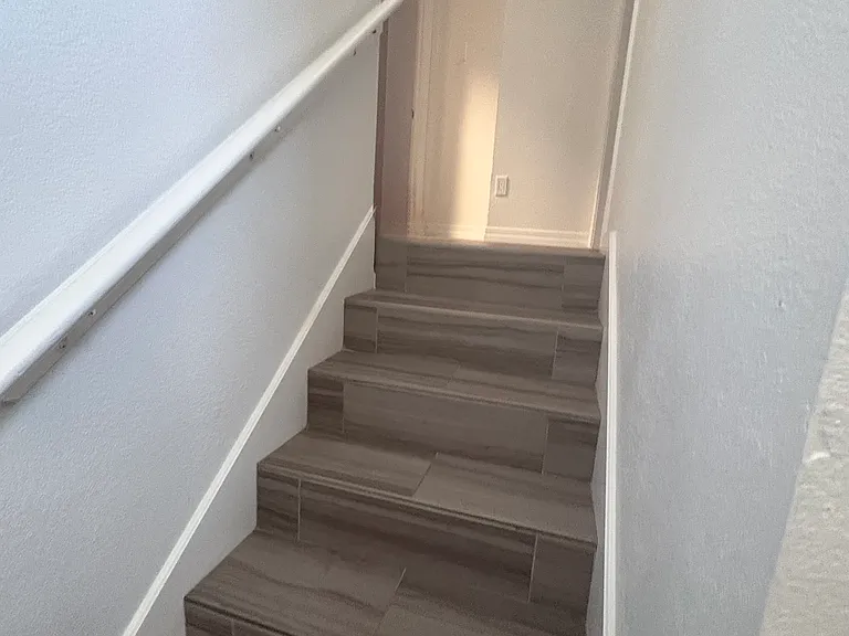11941 Crown Oaks Ct — Photo 13
