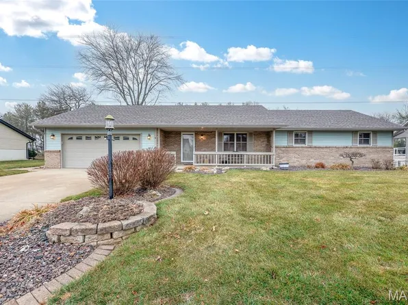 9 Bliss Ter, Collinsville, IL 62234