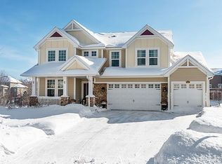 3323 Ridgestone Way, Woodbury, MN 55129