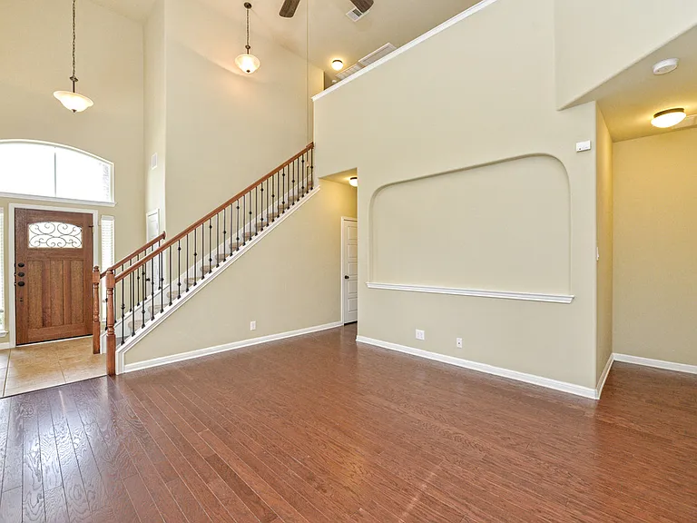 9205 Sweetgum Dr — Photo 7
