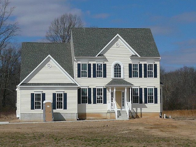 1st image of 136 Patriot Way