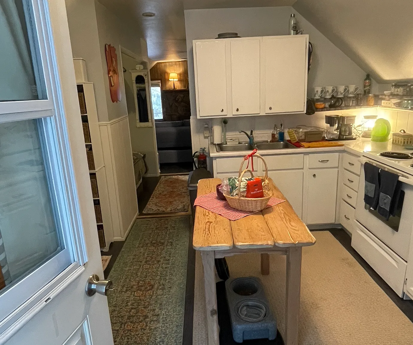1 bed, 500 sqft, $2,995 — Photo 4