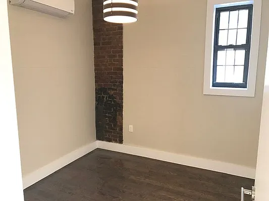 Rented by Arvik Group Real Estate | media 29
