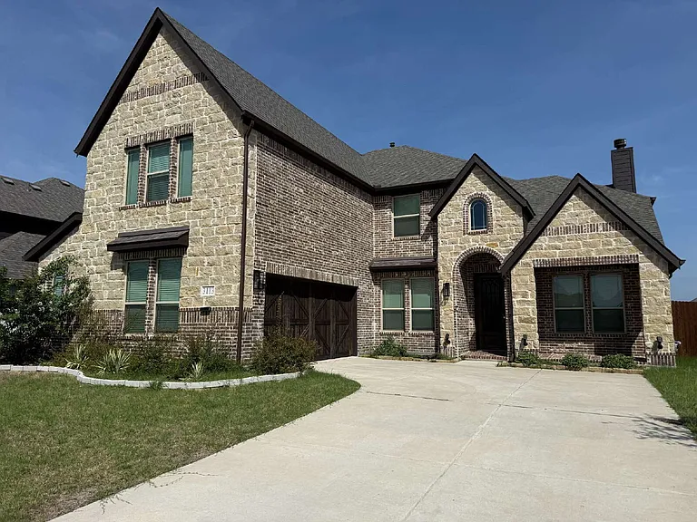 3113 Blazing Star Rd — Photo 2