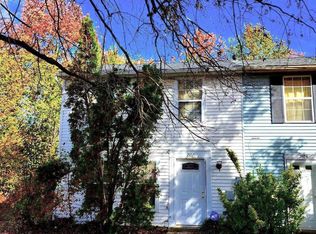 2107 Tanglewood Dr, Waldorf, MD