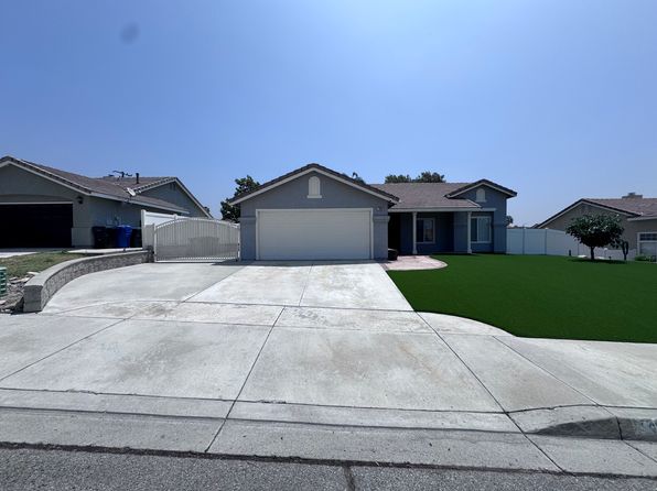 7443 Catalpa Ave