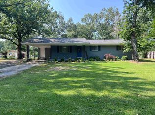 3210 Donaldson Ln, Pine Bluff, AR 71602