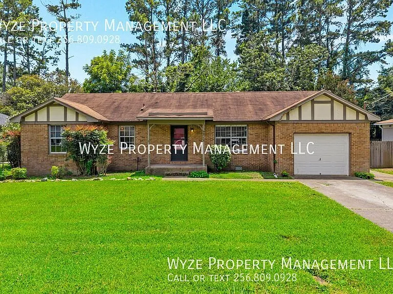 2213 Cecille Dr SW — Photo 1