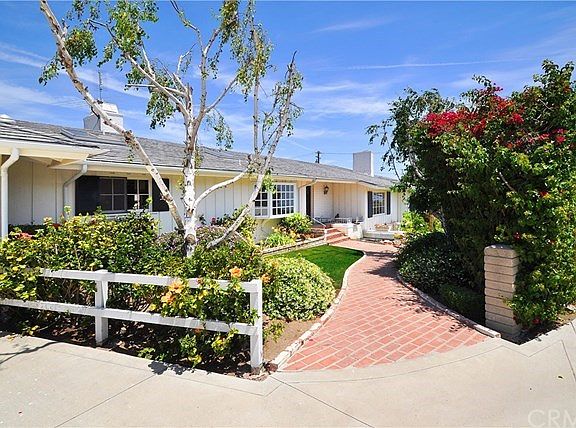 3rd image of 28971 Palos Verdes Dr E