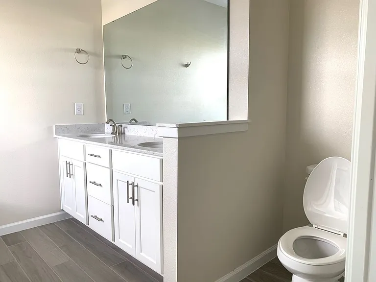 9963 Red Eagle Dr — Photo 11