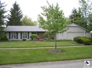 10788 Creek Moss Ln, Strongsville, OH