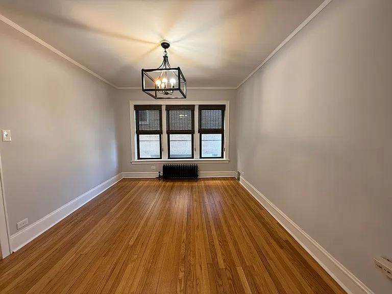 2129 — Photo 22