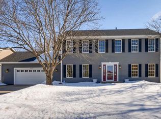 6421 Deerwood Ln, Lino Lakes, MN 55014