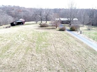 4299 Cedar St, Centerville, TN 37033