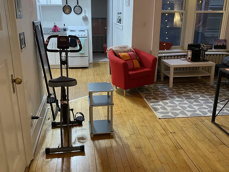 465 Park Dr #8 — Photo 2