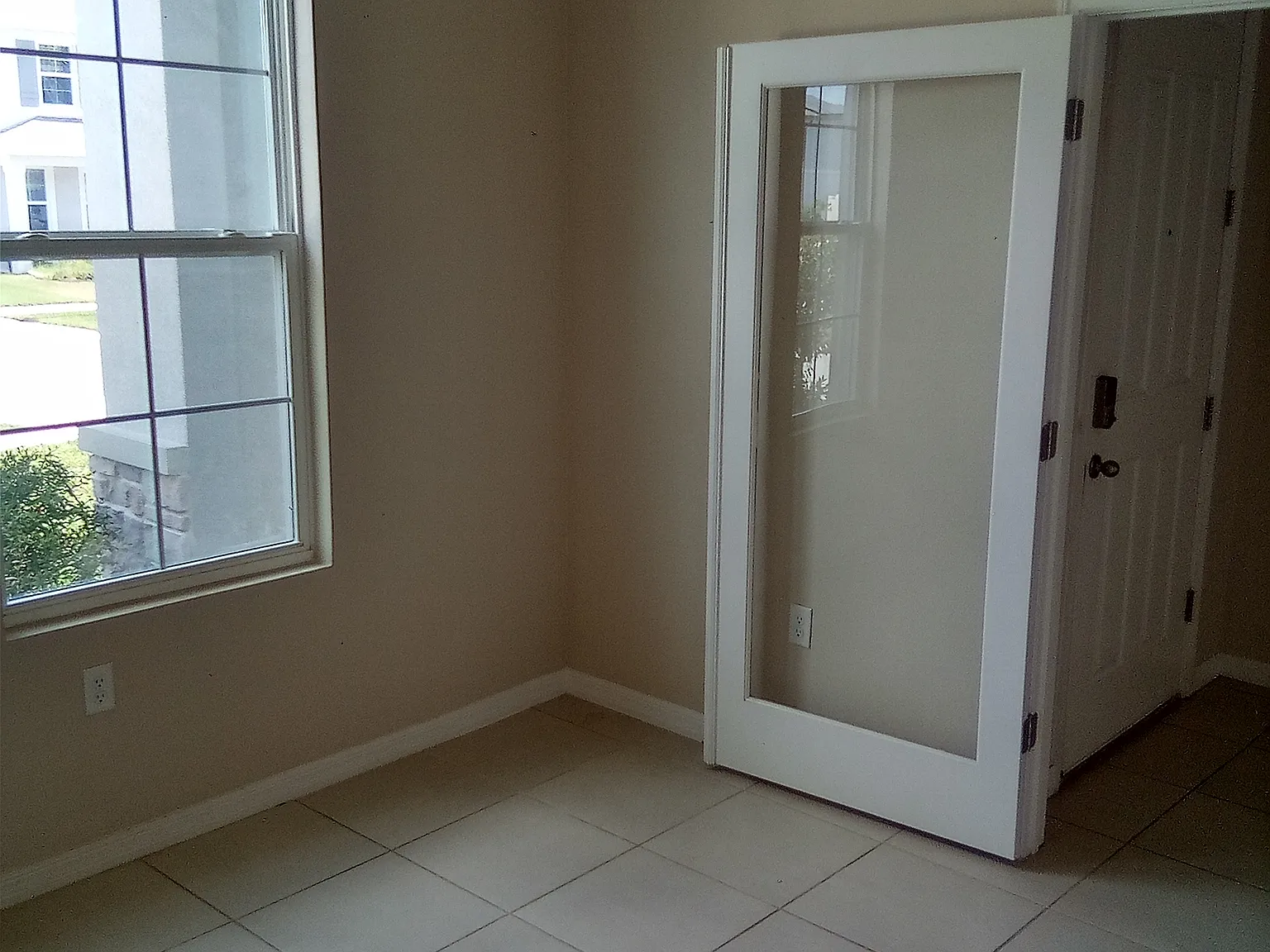 5 bed, 2934 sqft, $3,550 — Photo 4