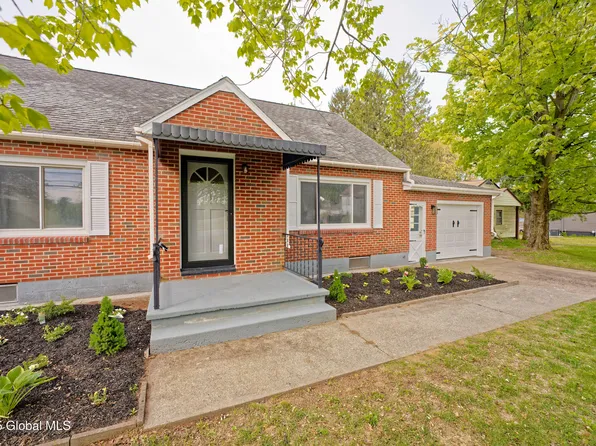 2775 Curry Road, Schenectady, NY 12303