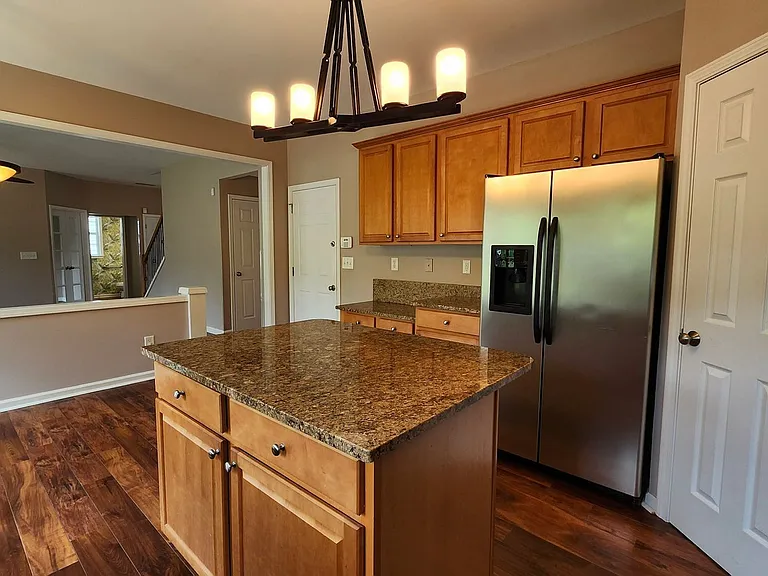 212 Revillion Way — Photo 2
