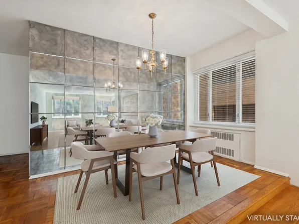 36 Sutton Place South 2A image 3 of 5