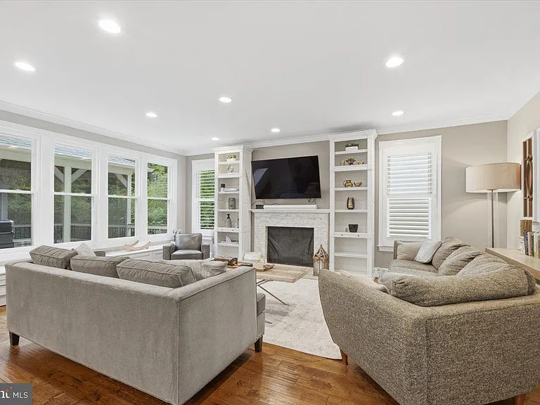 47791 Macgill Ct — Photo 14