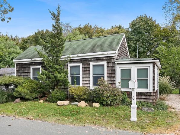 8 Liberty St, Sag Harbor, NY 11963