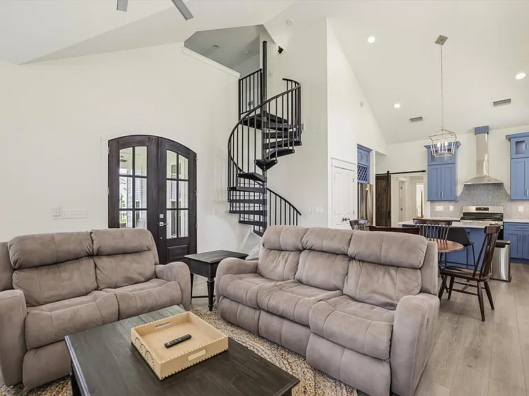 4068 Poets Trl — Photo 10