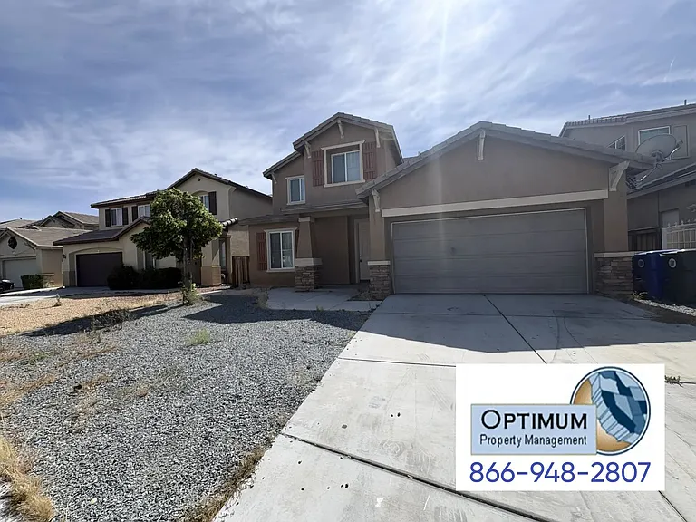 13185 Andrea Dr — Photo 1