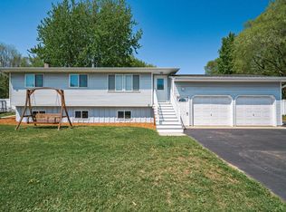 423 Main St N, Saint Michael, MN 55376