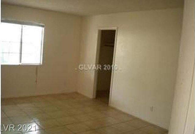 2nd image of 2021 Belmont St