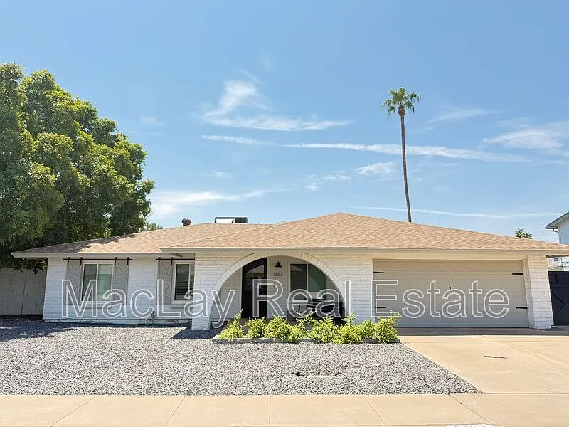 1363 W Los Lagos Vista Ave