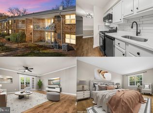 Covent Gardens Condo, Falls Church, VA 22046
