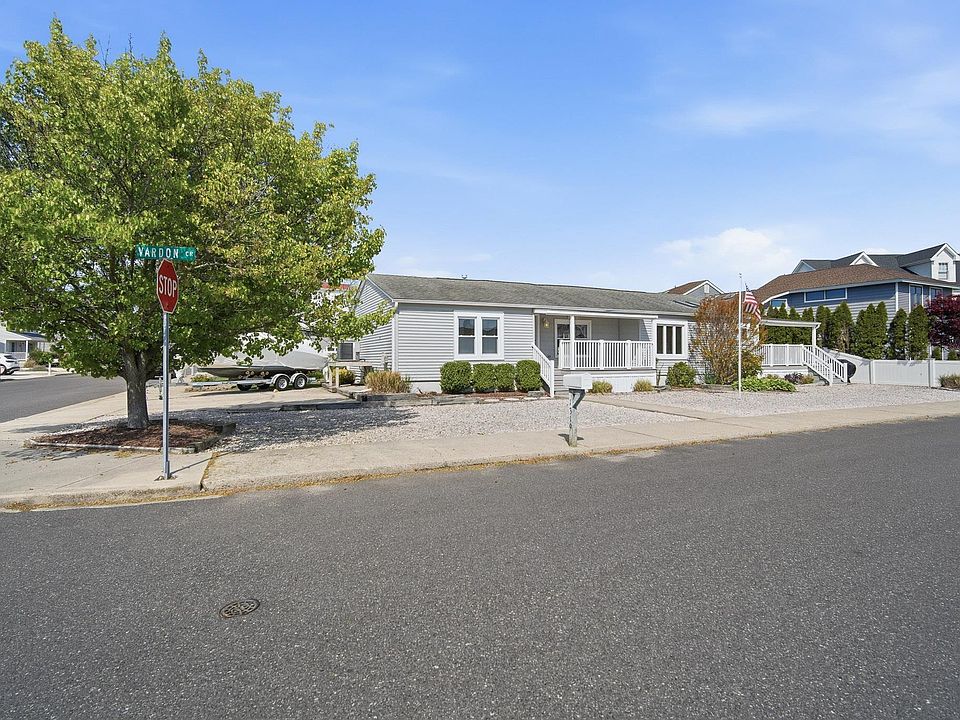 1st image of 1319 Vardon Rd
