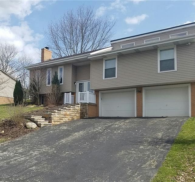 1st image of 4068 Briarwood Dr