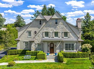 1450 Pilgrim Ave, Birmingham, MI 48009