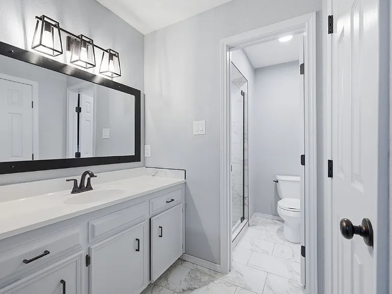 525 Parkview Dr — Photo 23