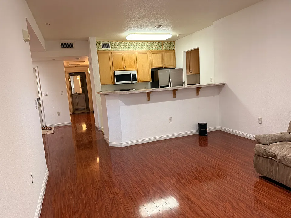 2177 Alum Rock Ave